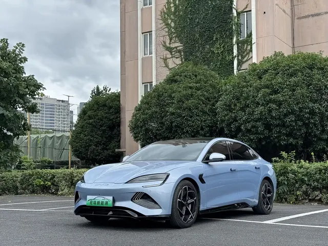 BYD Seal 2022 700km Long Range RWD Edition