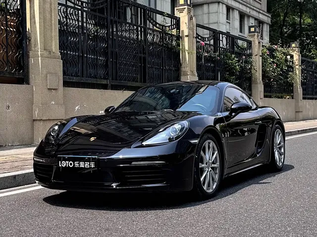 Porsche 718 2022 Cayman 2.0T