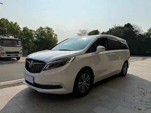 Buick GL8 2017 ES 28T Luxury China V