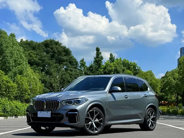 BMW X5 2022 Facelift xDrive 40Li M Sport Package
