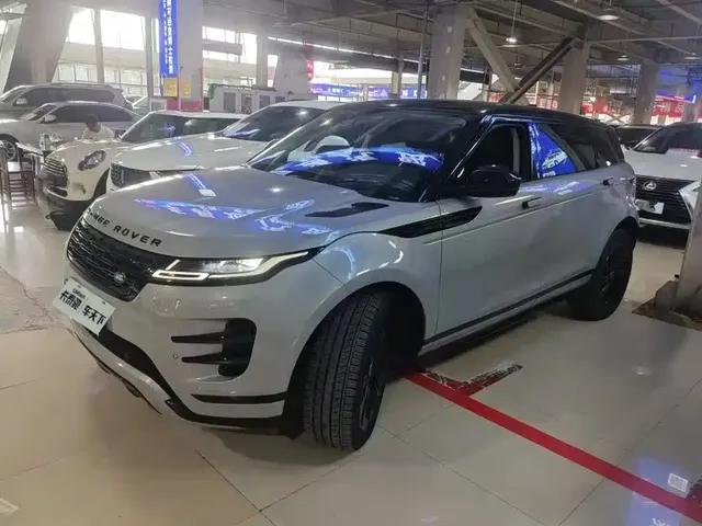 Land Rover Range Rover Evoque 2024 Range Rover Evoque L 249PS Light Master Edition