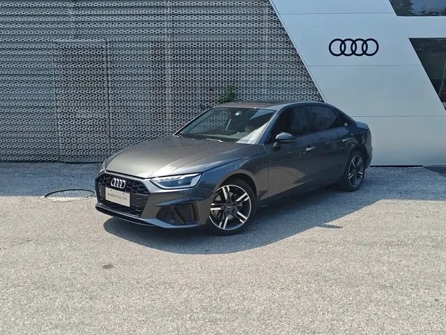 Audi A4L 2022 40 TFSI Luxury Dynamic