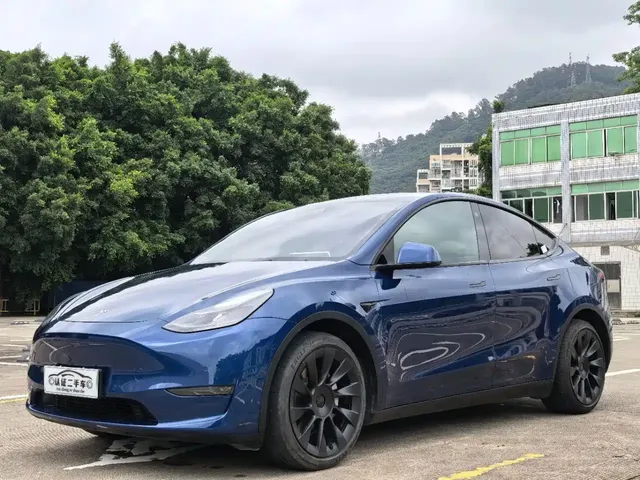 Tesla Model Y 2021 Model Long Range AWD