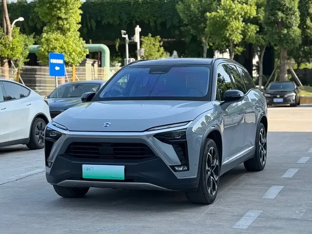 NIO ES8 2020 415KM Signature Edition 6-Seater