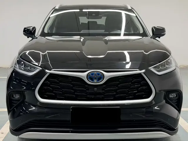 Toyota Highlander 2023 2.5L Smart Hybrid Dual Engine AWD Premium 7-Seater