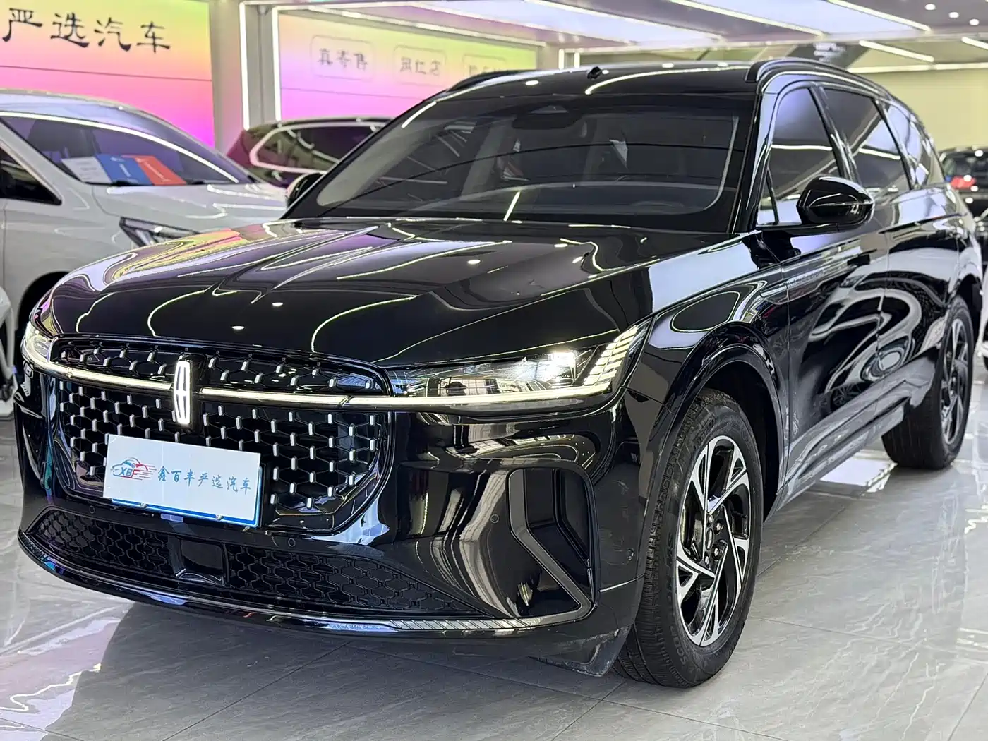 Lincoln Nautilus 2023 2.0T 4WD Prestige Edition