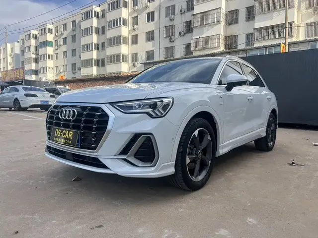 Audi Q3 2023 35 TFSI Fashion Dynamic (1.4T)