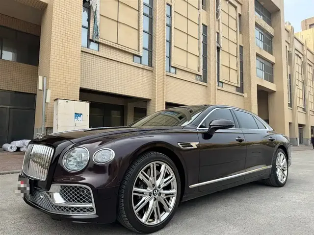 Bentley Flying Spur 2024 4.0T V8 Standard Edition