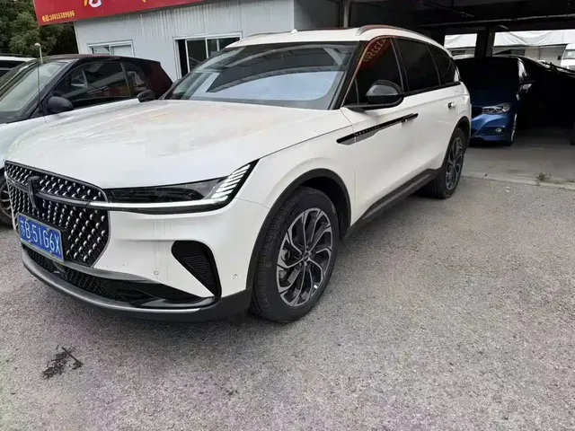 Lincoln Nautilus 2023 2.0T 4WD Excellence Edition