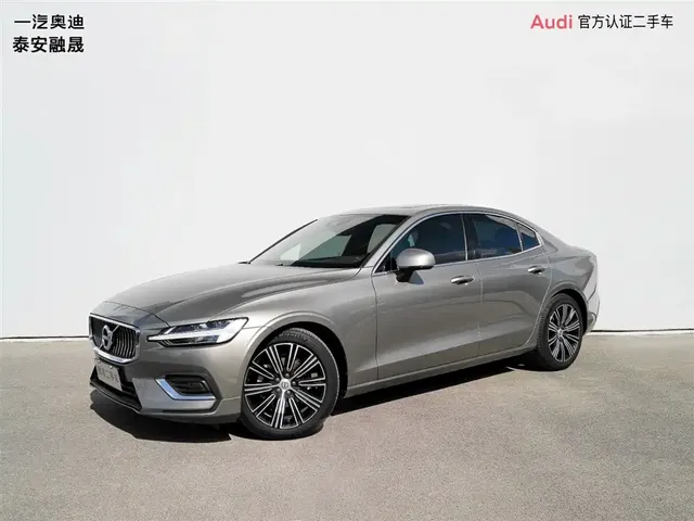 Volvo S60 2022 B4 Smart Vision Luxury Edition