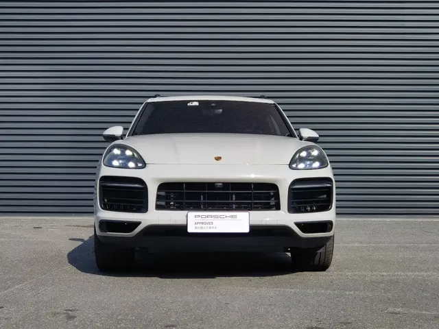 Porsche Cayenne 2023 Cayenne S 2.9T Platinum Edition