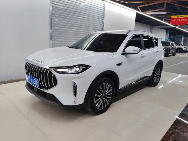 Jetour X70 PLUS 2025 Champion Edition 1.5T DCT Champion MAX 7-seater
