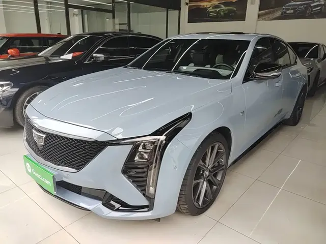 Cadillac CT5 2025 Model 28T Track Performance Edition + Peak Track Package