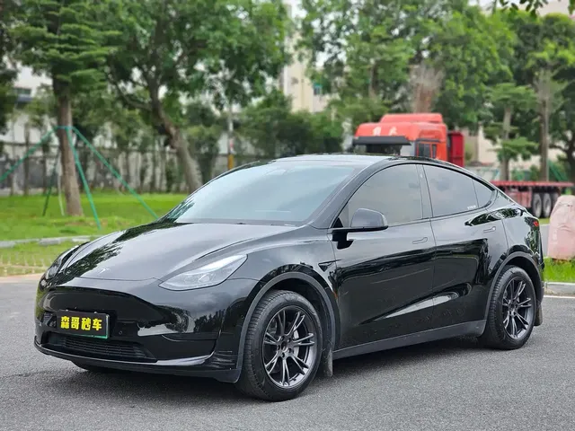 Tesla Model Y 2023 Rear-Wheel Drive Edition
