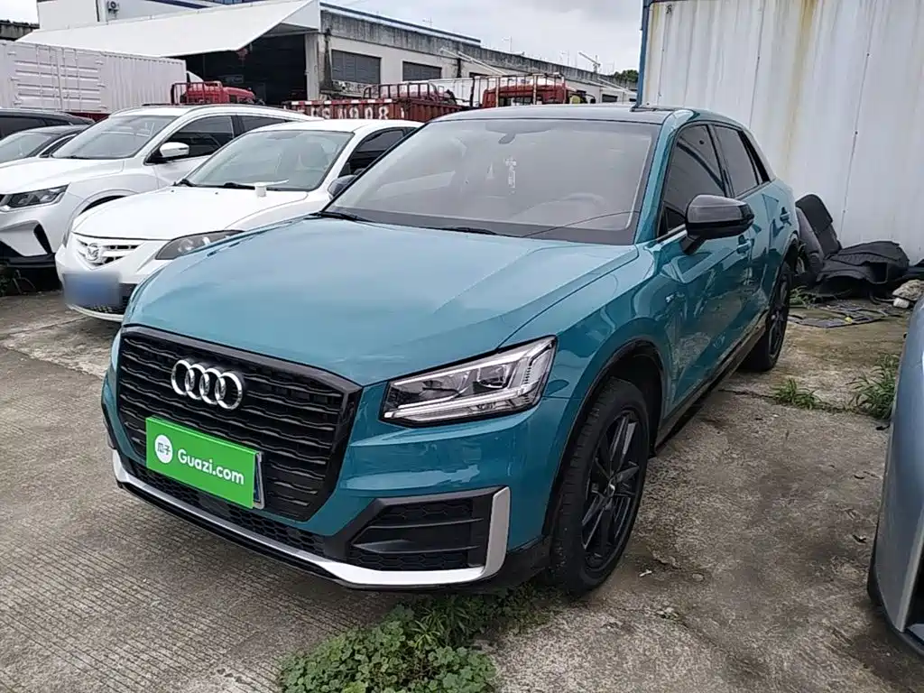 Audi Q2L 2021 35 TFSI Progressive Dynamic