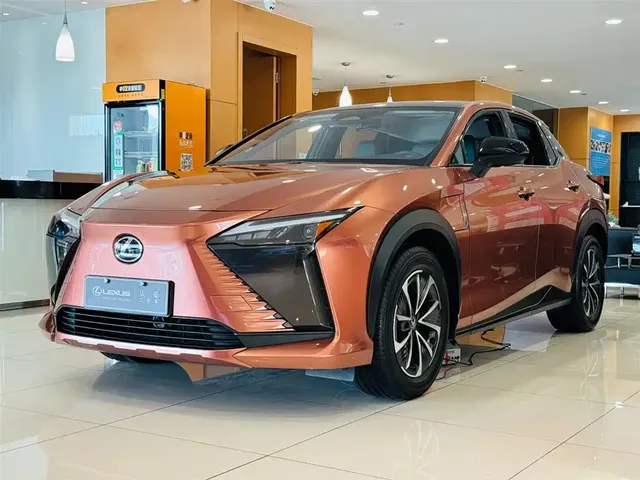 Lexus RZ 2023 450e 4WD Deluxe