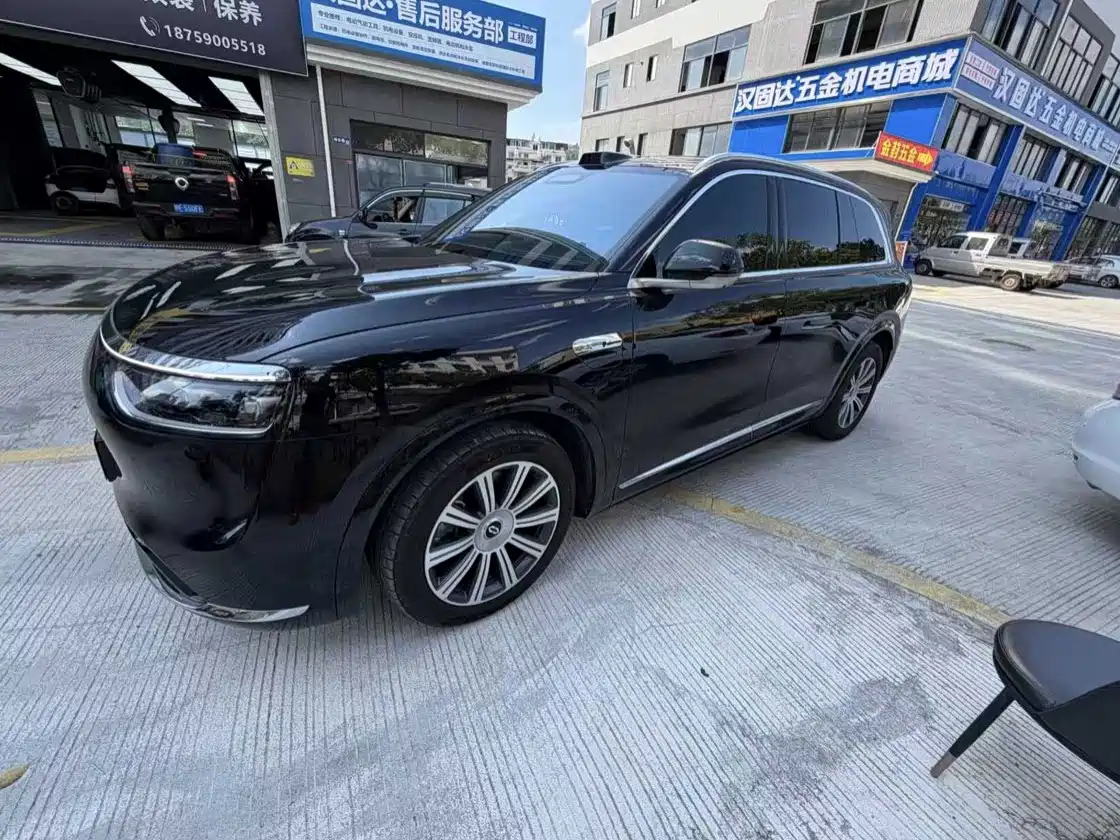 AITO Wenjie AITO M8 2025 Pure Electric Max+ 5-Seater AWD Version