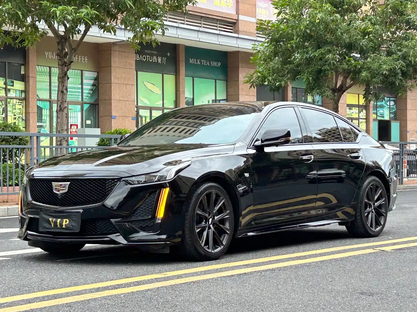 Cadillac CT5 2023 28T Platinum Style