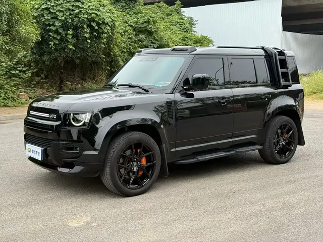 Land Rover Defender 2024 110 3.0T P400 X-DYNAMIC HSE