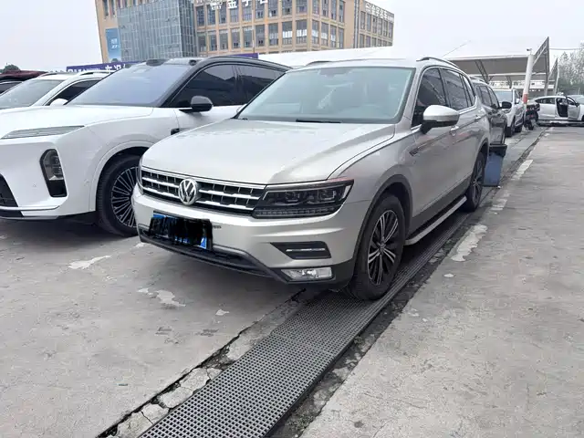 Volkswagen Tiguan L 2018 380TSI Automatic AWD Luxury Edition
