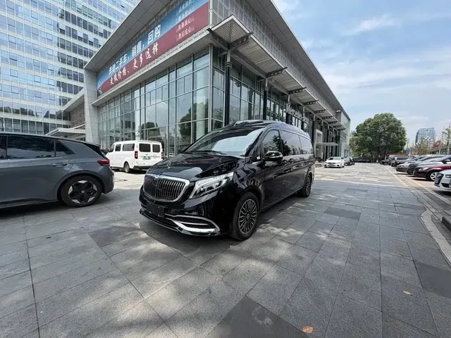 Mercedes-Benz V-Class 2021 V 260 L Long Wheelbase Premium Edition