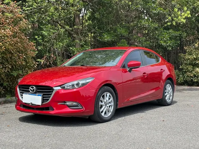 Mazda 3 Axela 2019 Cloud Control Sedan 1.5L Auto Comfort (China V)