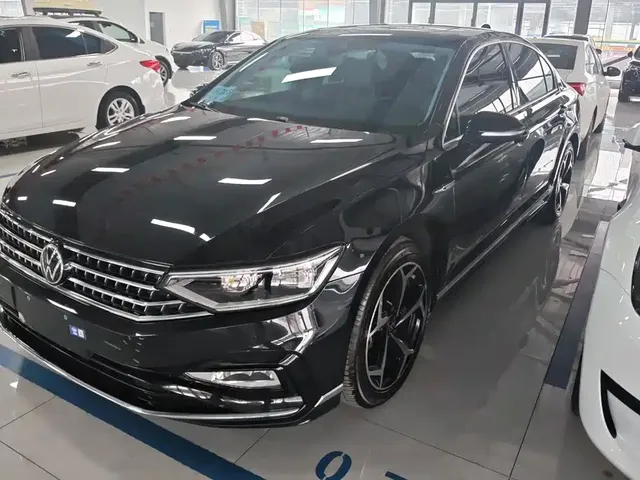 Volkswagen Magotan 2023 Model 2 Million Commemorative Edition 330TSI DSG Luxury