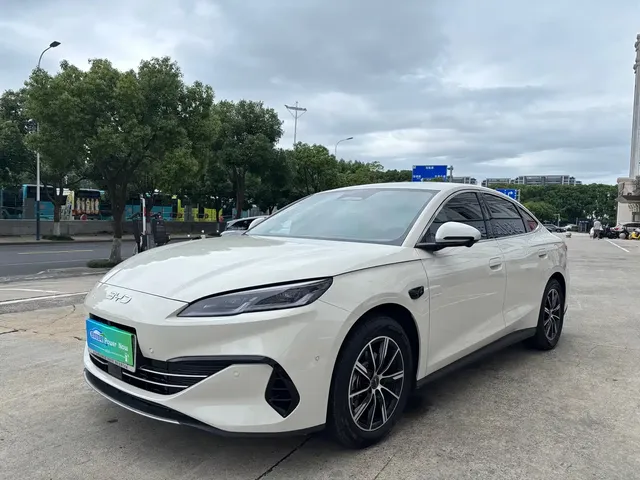 BYD Seal 06 New Energy 2025 DM-i Smart Drive Edition 120KM Luxury