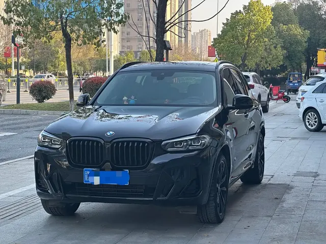BMW X3 2022 Facelift xDrive30i Leading M Shadow Edition