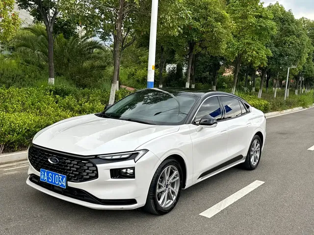 Ford Mondeo 2022 EcoBoost 245 Luxury Edition