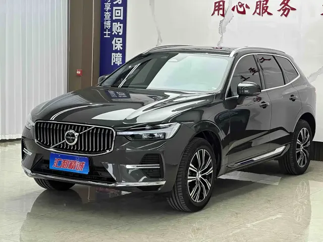 Volvo XC60 2022 B5 AWD Inscription
