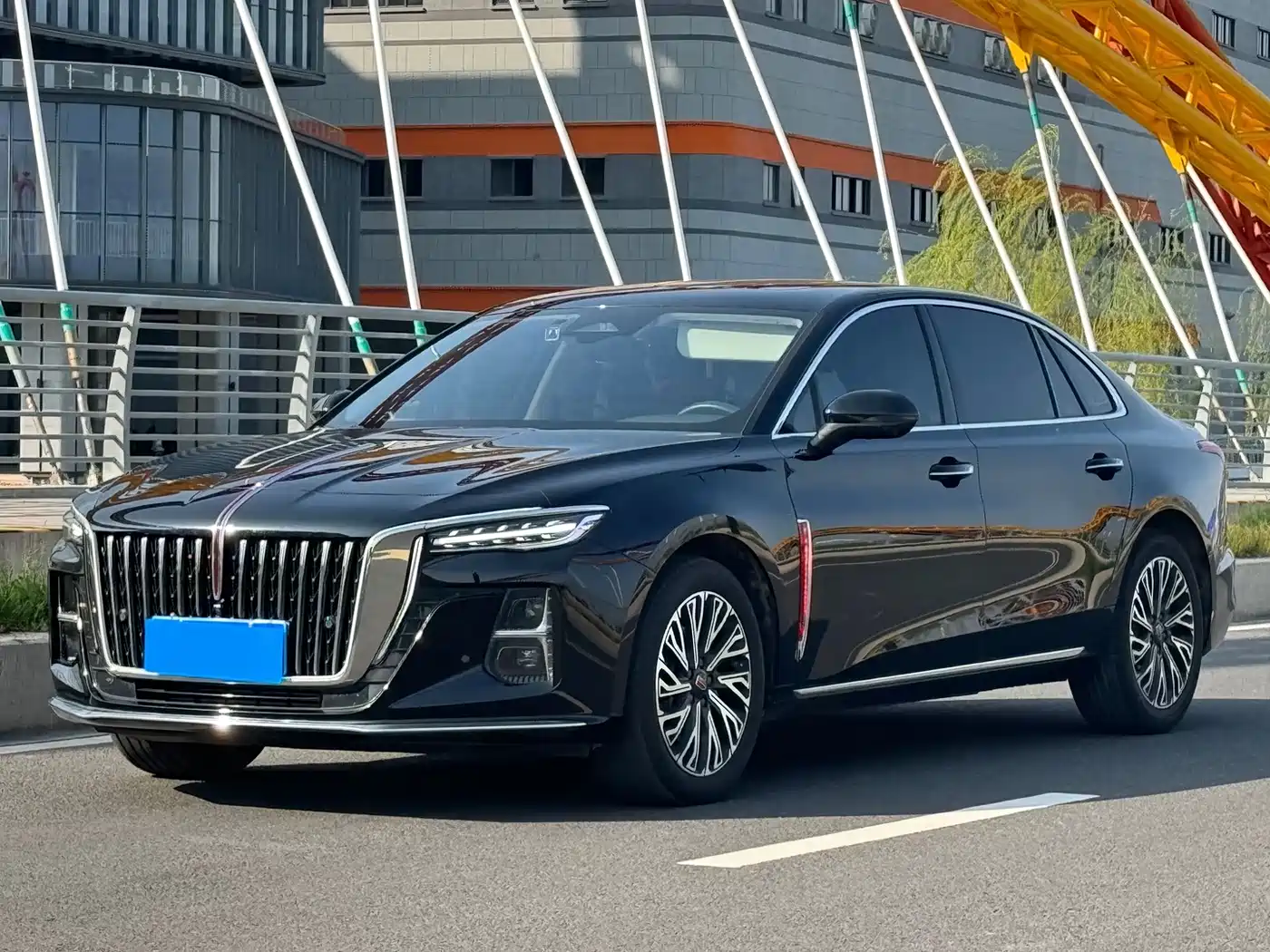 Hongqi H5 2025 2.0T Automatic Flag Celebration 500,000 Units Anniversary Edition