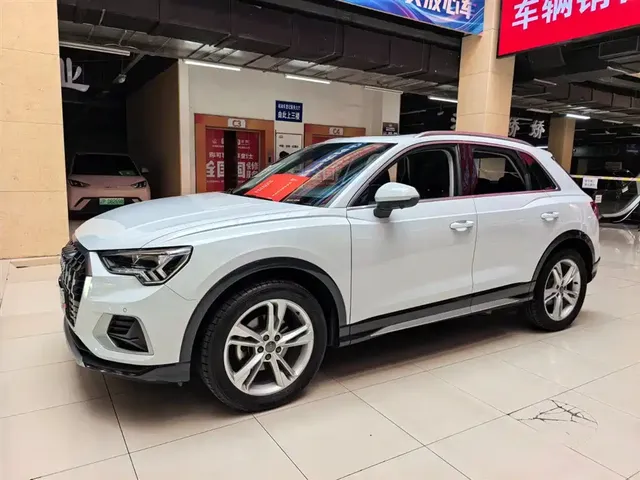 Audi Q3 2020 35 TFSI Fashion Elegance