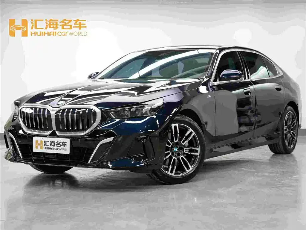 BMW 5 Series 2024 525Li M Sport Package