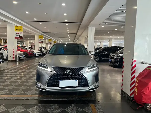 Lexus RX 2020 Facelift 300 AWD Elegance Edition