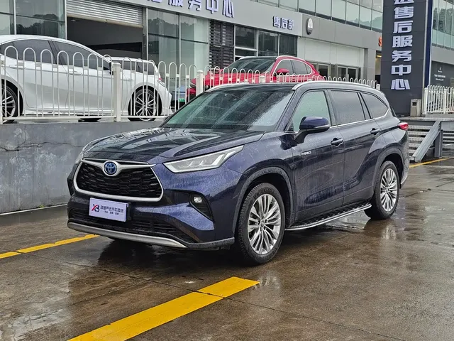 Toyota Highlander 2022 Model Dual Engine 2.5L 4WD Premium Edition 7-Seater