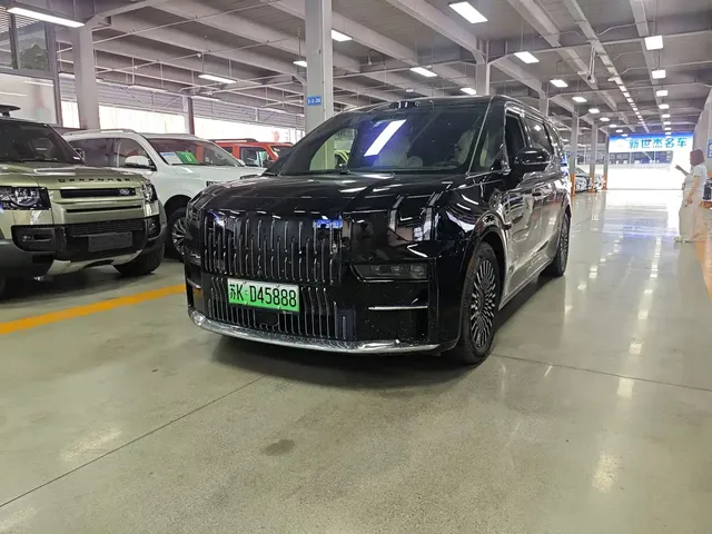 ZEEKR 009 2024 6-seat Executive AWD 108kWh