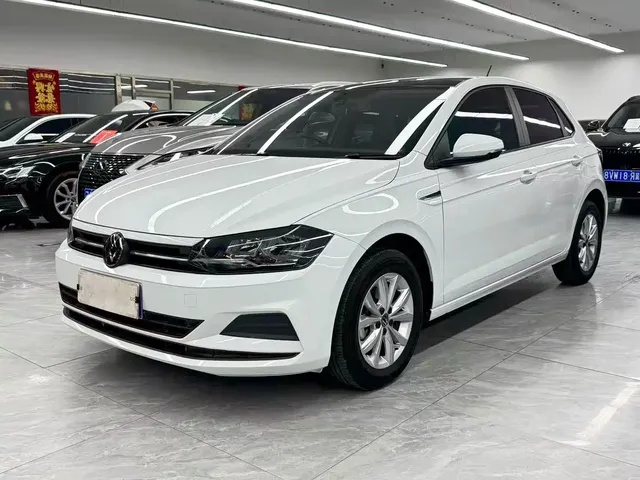 Volkswagen Polo 2023 Facelift Plus 1.5L Auto Chroma Tech Edition