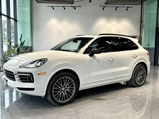 Porsche Cayenne, 2022