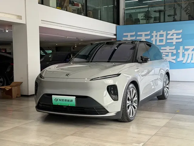 NIO ES8 2023 75kWh
