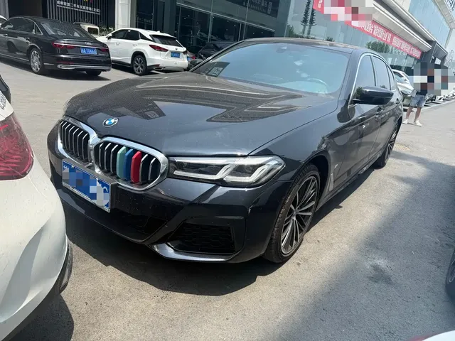 BMW 5 Series 2023 530Li Leading M Sport Package