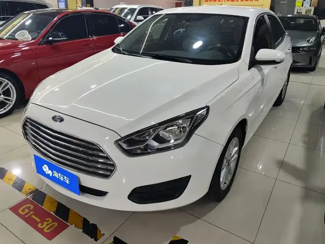 Ford Escort 2019 Facelift 1.5L Manual Premium Edition China VI