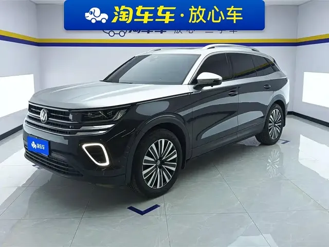 Volkswagen Talagon 2023 330TSI Luxury Touring Edition