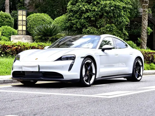 Porsche Taycan 2019 Taycan 4S