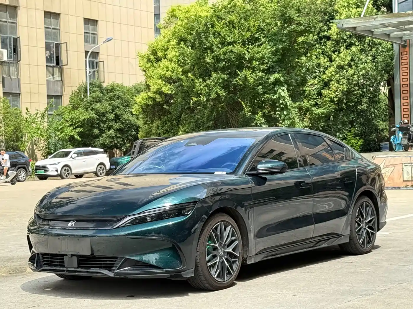 BYD Han 2022 EV 610KM AWD Qianshan Green Limited Edition