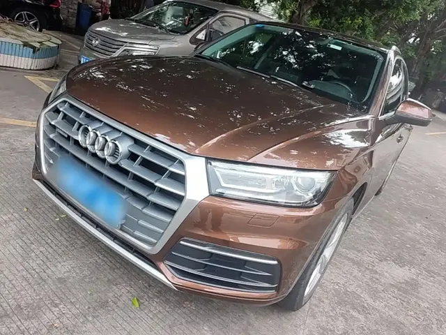 Audi Q5L 2018 40 TFSI Premium Progressive China VI