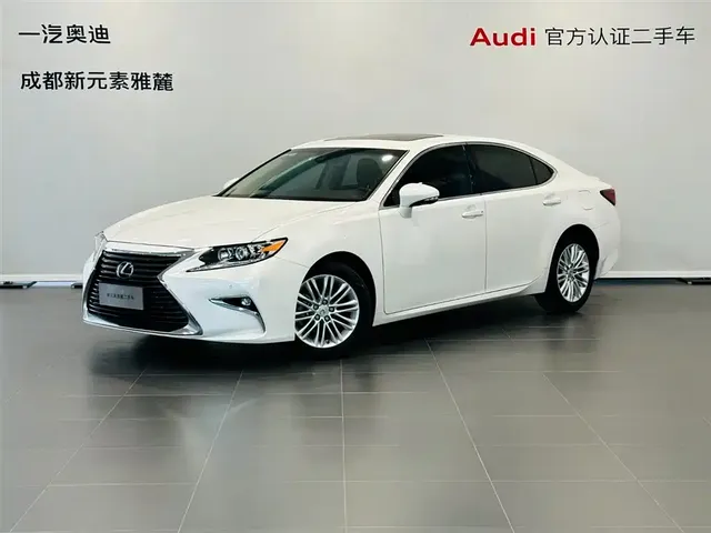 Lexus ES 2015 200 Comfort Edition