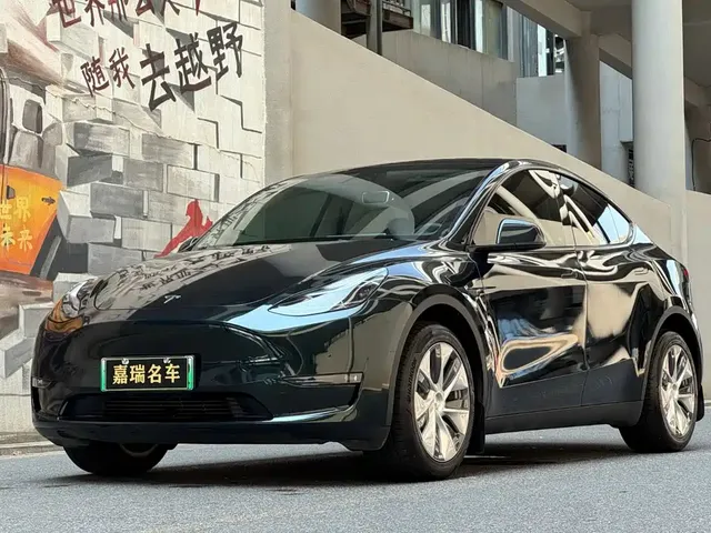 Tesla Model Y 2022 Facelift Long Range All-Wheel Drive Version