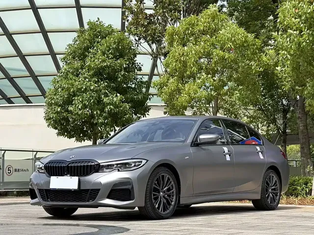 BMW 3 Series 2020 325Li M Sport Black Night Package