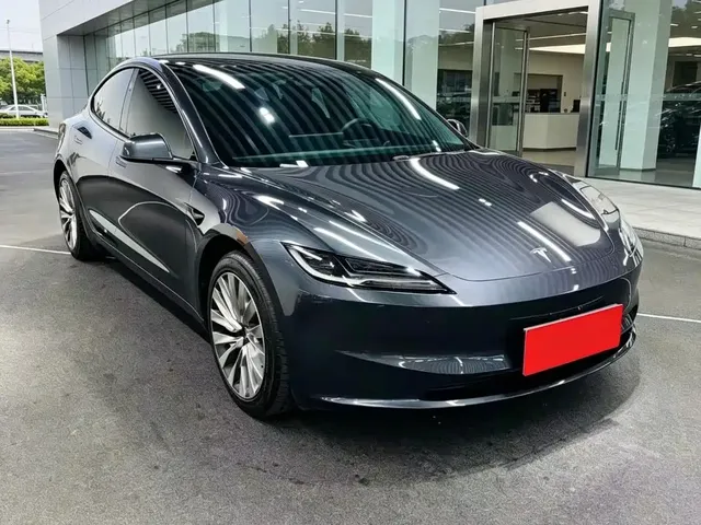 Tesla Model 3 2025 Model Rear-Wheel Drive Edition